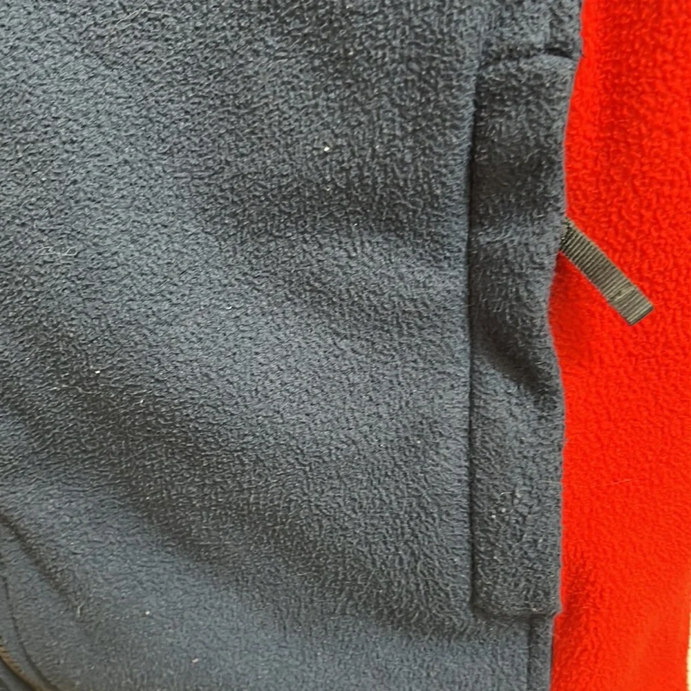 The North Face Boy’s/Garcons Full Zip Jacket Embroidered Logo Size L